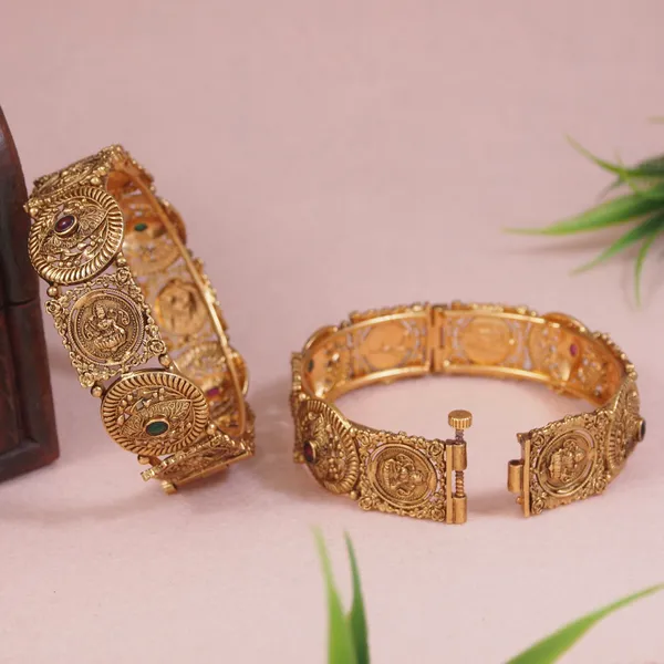 Amazing_Antique_Gold_Maa_Lakshmi_Openable_Kada_Bangle_Temple_Jewellery