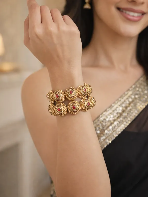 Antique_Gold_Plated_Bangles_With_Red_&_White_Stone_Embellishments