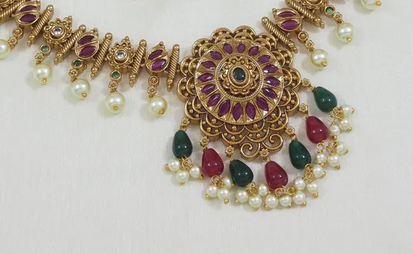 Antique_Gold_Plated_Multi_Stone_Necklace_Set_With_Earrings_For_Women