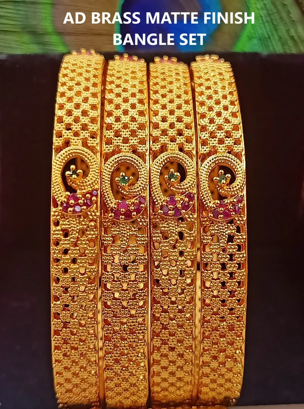 Brass_Antique_Matte_Finish_Designer_Bangles_With_Intricate_Floral_Design(Pack_Of_4)