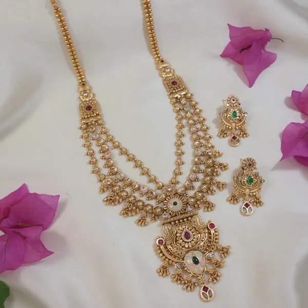 Brass_Long_Rani_Haar_Necklace_Set_With_Intricate_Kundan_And_Pearl_Detailing_?_Traditional_Bridal_Jewelry