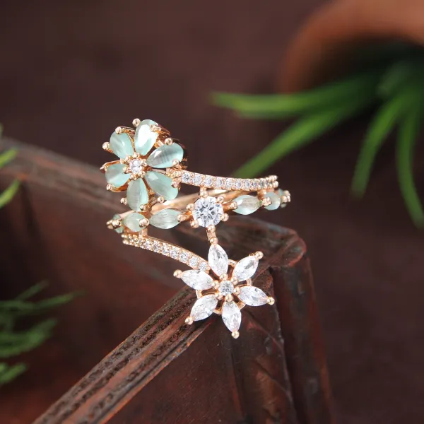 Zircon_Rose_Gold_Diamond_Ring