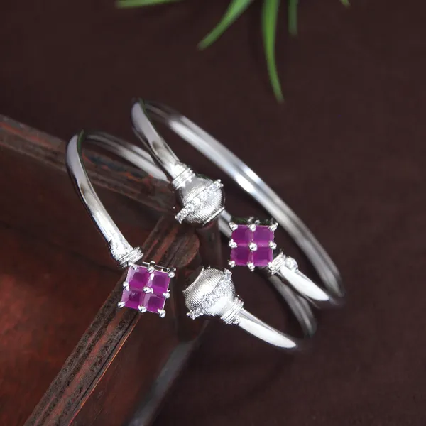 Elegant_And_Silver_Bracelet_With_Ruby_Stone_Accents