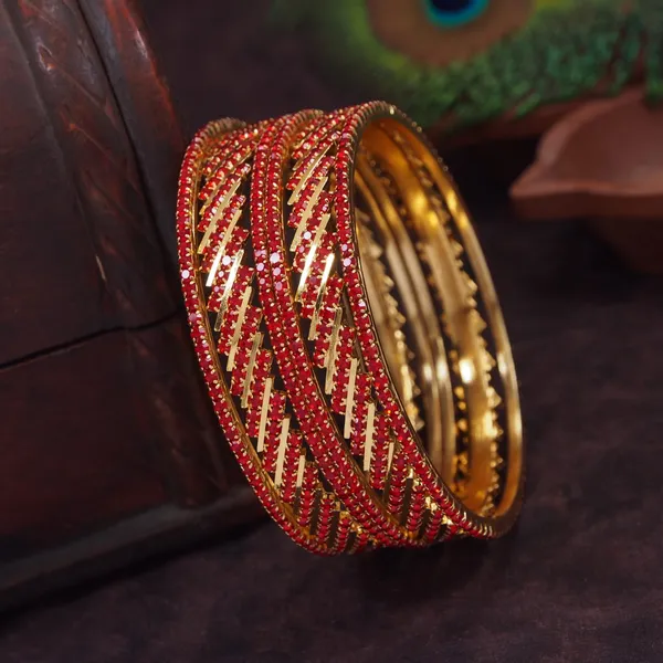Elegant_Stone_Studded_Gold_Toned_Bangles