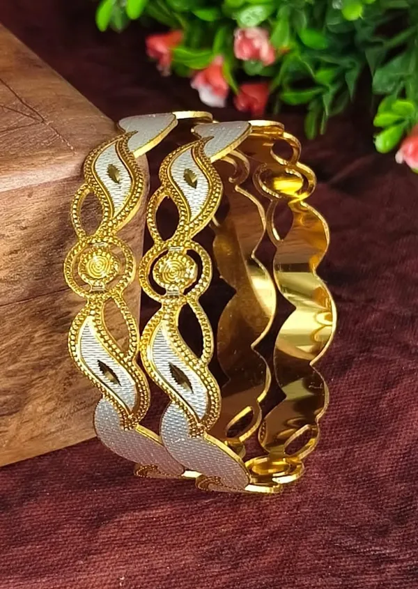 Elegant_Two_Tone_Plated_Designer_Bangles