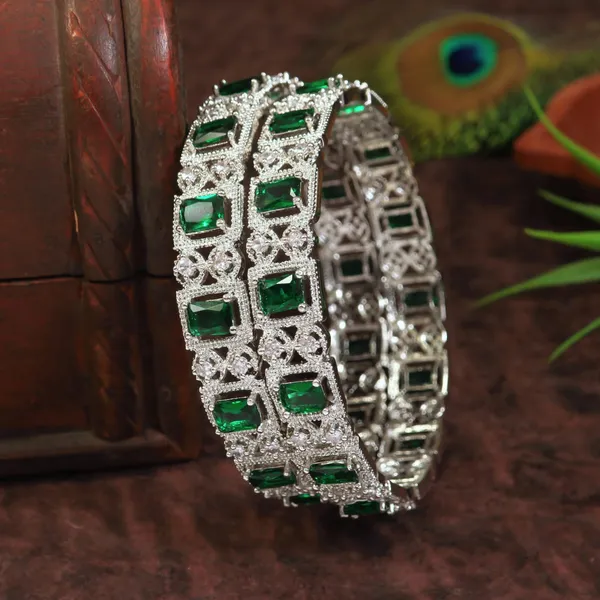 Emerald_Green_And_White_American_Diamond_Silver_Plated_Bangles