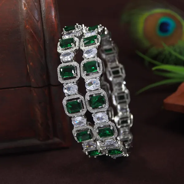 Emerald_Green_And_White_American_Diamond_Silver_Plated_Bangles