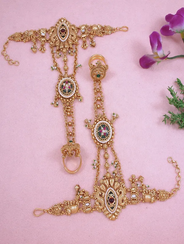 Ethnic_Bridal_Gold_Toned_Elephant_Motif_Haath_Phool_Heritage_Jewellery_(Hath_Panja)