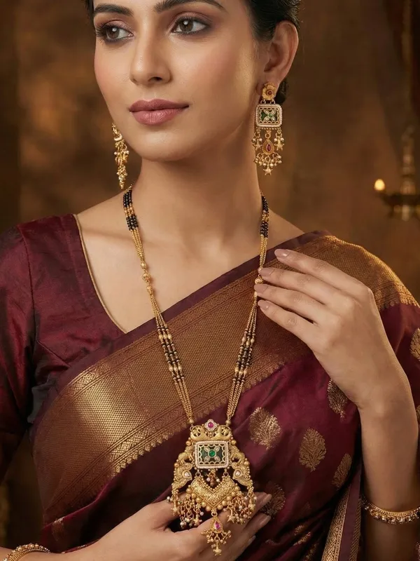Ethnic_Gold_Plated_Black_Bead_Mangalsutra_Set_With_Ruby_&_Emerald_Coloured_Stones