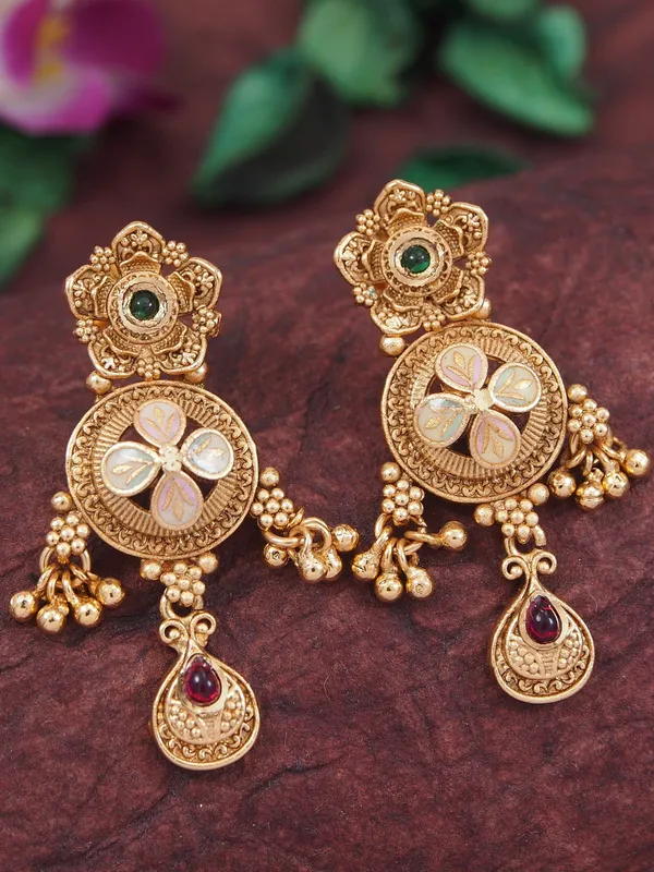 Gold_Plated_Plated_Brass_Traditional_Kundan_And_Pearl_Choker_Necklace_Set_For_Women