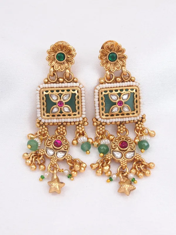 Heritage_Gold_Plated_Black_Bead_Mangalsutra_Set_With_Ruby_&_Emerald_Coloured_Stones