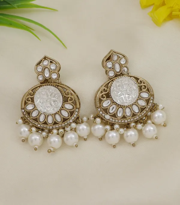 Traditional_Nawabi_Black_Beaded_Pearl_Statement_Necklace_Set