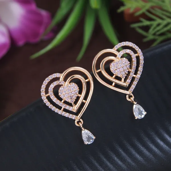 Zircon_Ad_Rose_Gold_Heart_Earrings