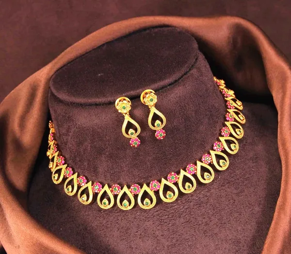 American_Diamond_Brass_Matte_Finish_Necklace_Set