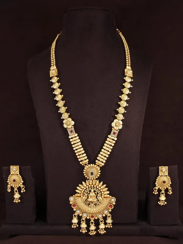 Antique_Long_Brass_Studded_With_American_Diamond_Necklace_Set