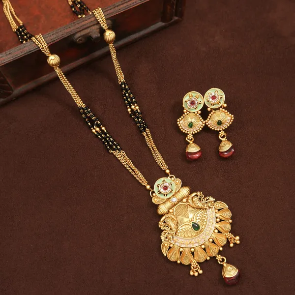 Gold_Matte_Finish_Mangalsutra_Set
