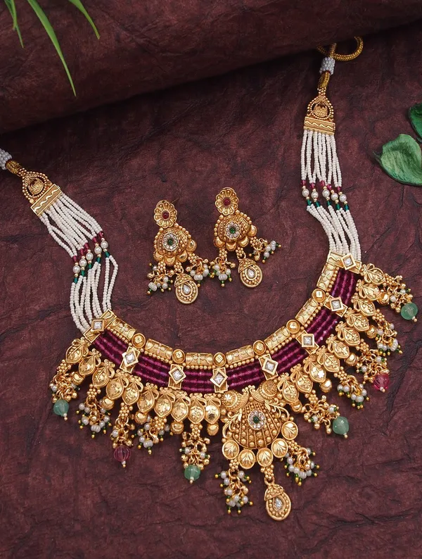 Gold_Plated_Traditional_Kundan_&_Pearl_Beaded_Choker_Necklace_Set_With_Ruby_Red_Accents