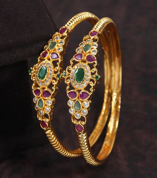 Micro_Gold_Bangle_Kada