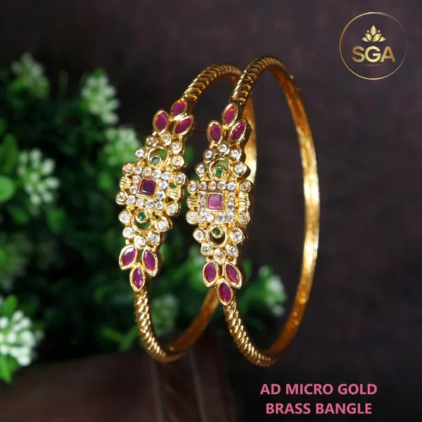 Micro_Gold_Bangle_Kada