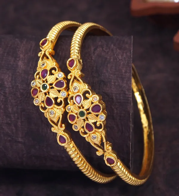 Micro_Gold_Bangle_Kada