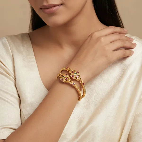 Micro_Gold_Bangle_Kada