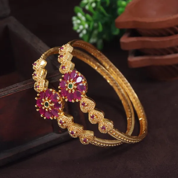Micro_Gold_Bangle_Kada
