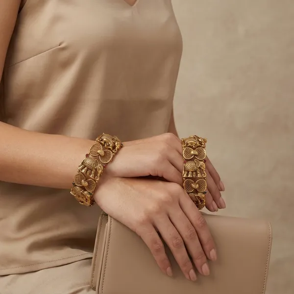 Royal_Antique_Gold_Elephant_Inspired_Kada_Bangle_Set