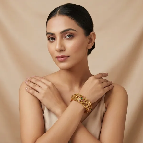 Royal_Antique_Gold_Finish_Openable_Bangle_Set