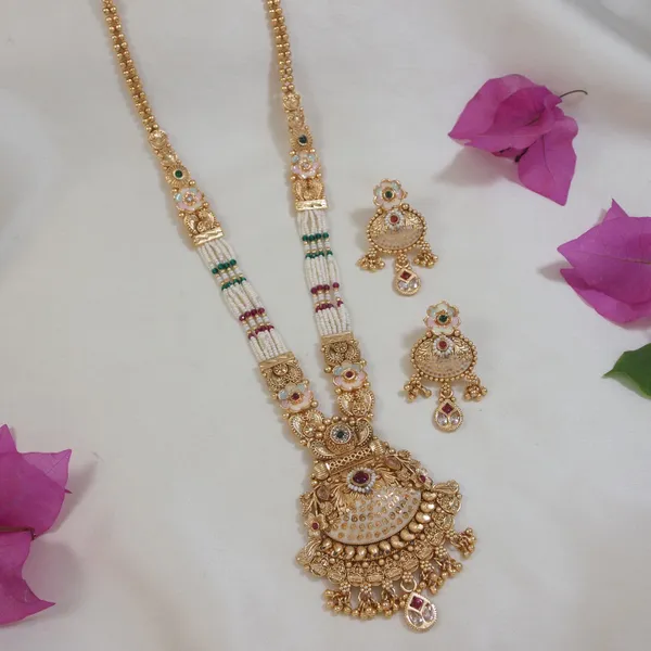 Royal_Antique_Gold_Long_Brass_Necklace_Set_With_Kundan_&_Pearl_Beads