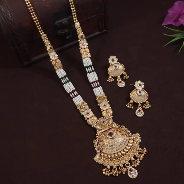 Royal_Antique_Gold_Long_Brass_Necklace_Set_With_Kundan_&_Pearl_Beads