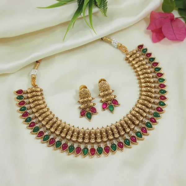 Traditional_Gold_Toned_Temple_Necklace_Set_With_Green_&_Red_Beads