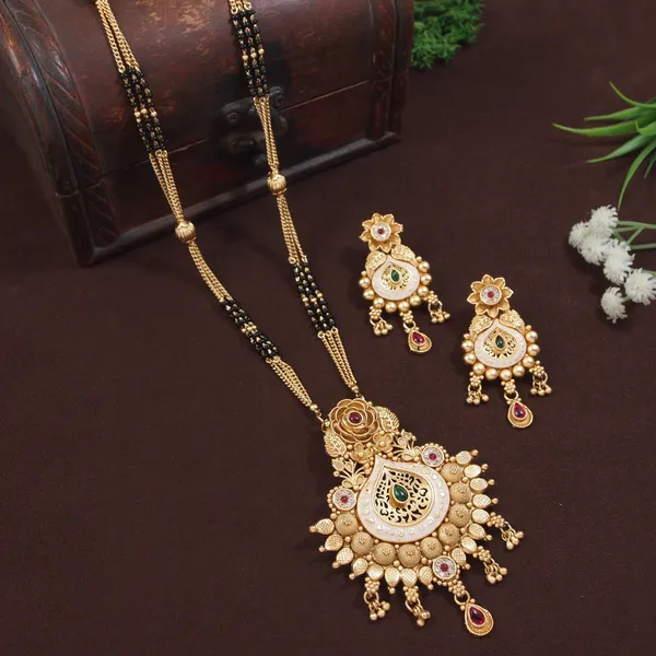 Royal_Gold_Plated_Meenakari_Bridal_Mangalsutra_Set_With_Earrings