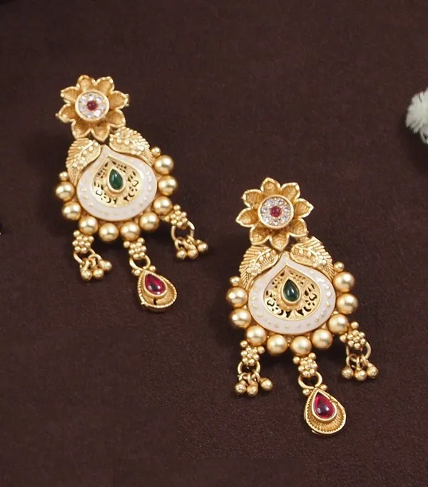 Royal_Gold_Plated_Meenakari_Bridal_Mangalsutra_Set_With_Earrings