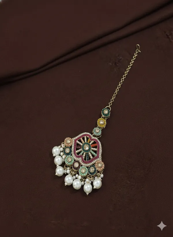 Royal_Multicolor_Kundan_Pearl_Choker_Set_With_Jhumka_Earrings_&_Maang_Tikka