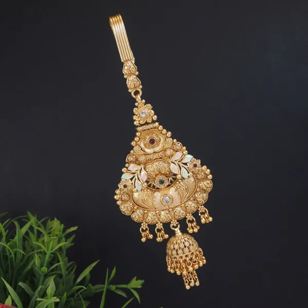 Traditional_Gold_Plated_Chabi_Challa_Waist_Key_Chain_With_Intricate_Floral_&_Jhumka_Design