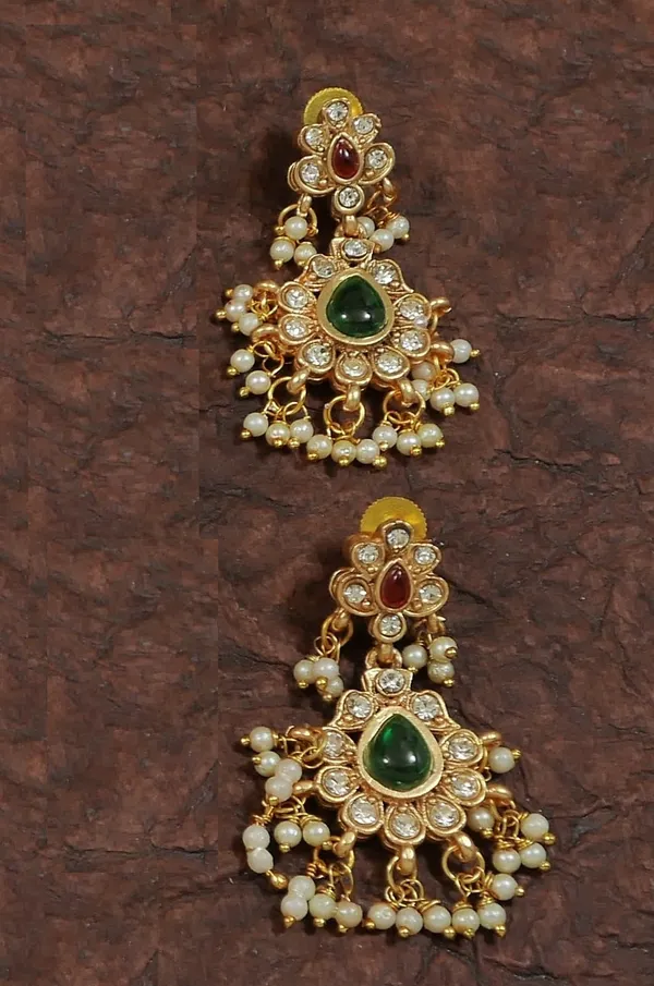 Traditional_Gold_Plated_Combo_Bridal_Necklace_Set