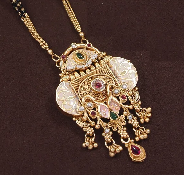 Traditional_Gold_Plated_Mangalsutra_&_Earrings_Set