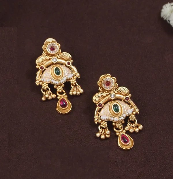 Traditional_Gold_Plated_Mangalsutra_&_Earrings_Set