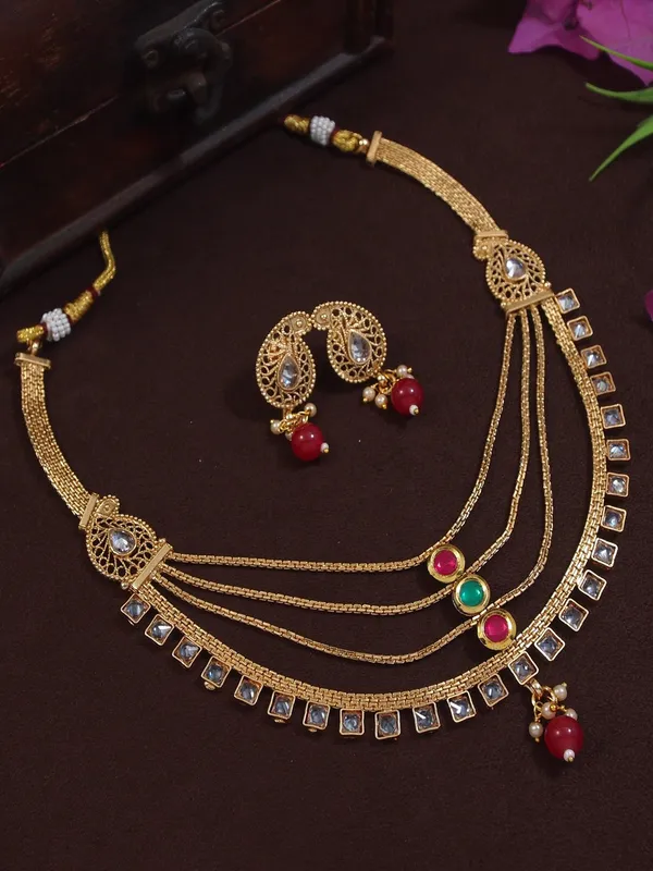 Traditional_Gold_Plated_Multi_Layer_Kundan_Necklace_Set_With_Earrings