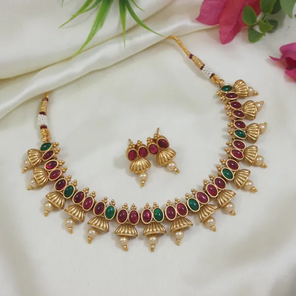 Traditional_Gold_Toned_Temple_Necklace_Set_With_Green_&_Red_Beads