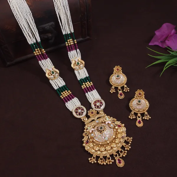 Traditional_Long_Brass_Necklace_Set_With_Kundan,_Pearl_&_Beaded_Detailing