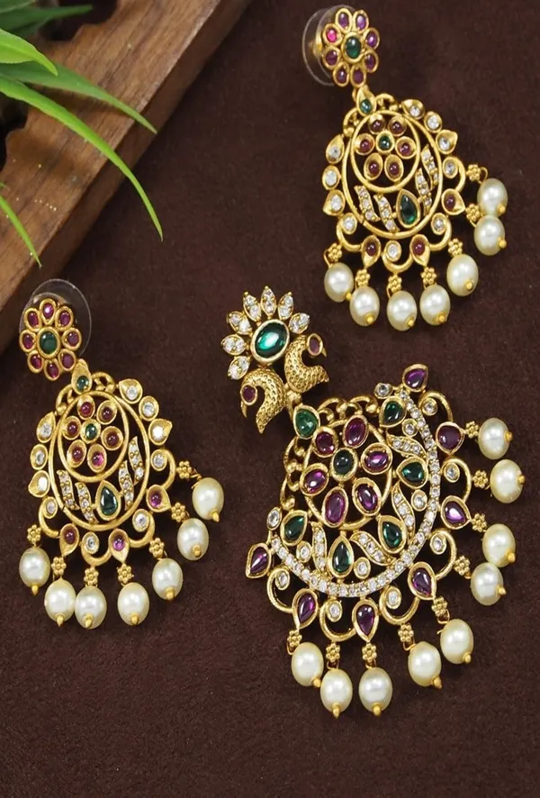 Traditional_Peacock_Pendant_&_Earrings_Set_With_Pearls_And_Stones