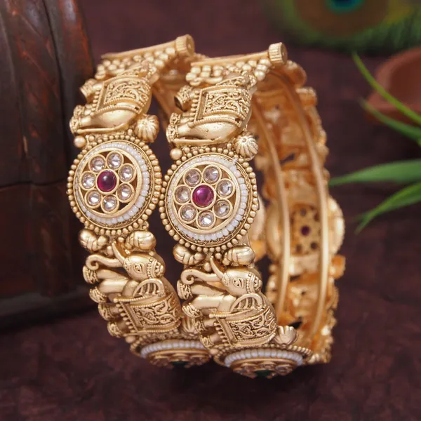 Traditional_Pearl_Work_Rajwadi_Gold_Matte_Polished_With_Elephant_Motif_Openable_Bangle_Kada