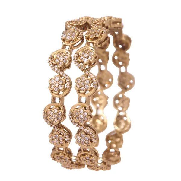 Exquisite_Floral_Brass_Gold_Plated_Bangles_With_Cubic_Zirconia
