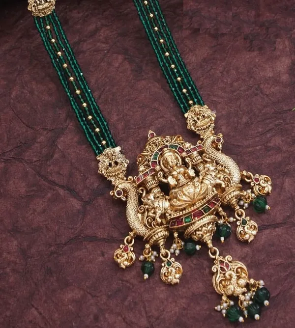 Traditional_Temple_Necklace_Set_With_Antique_Gold_Lakshmi_Pendant_&_Green_Beads