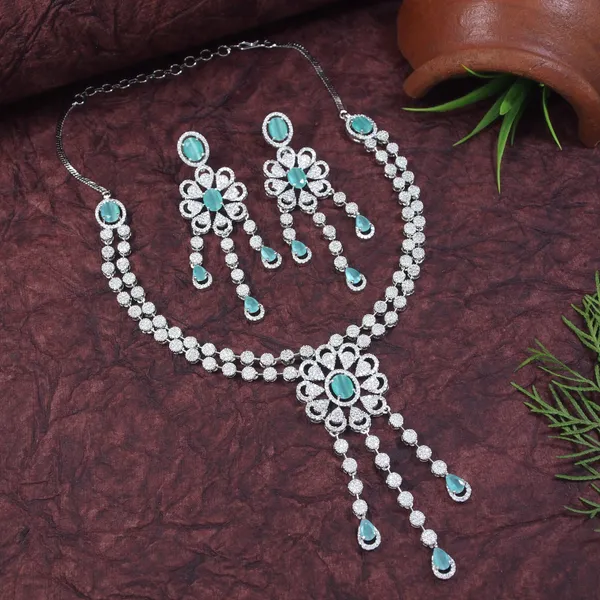 Zircon_Mint_Silver_Brass_Necklace