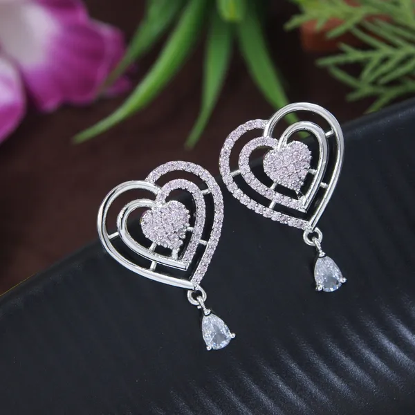 Zircon_Ad_Rose_Gold_Heart_Earrings