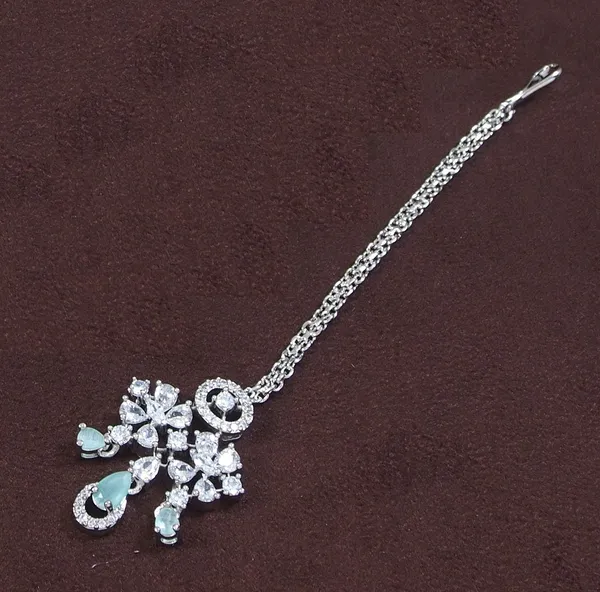 Zircon_Mint_Silver_Brass_Choker_Necklace