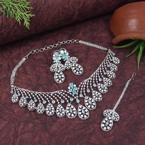 Zircon_Mint_Silver_Brass_Choker_Necklace