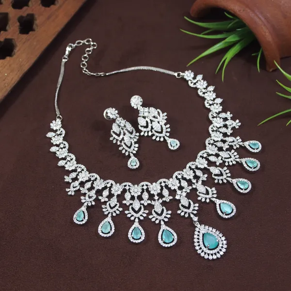 Zircon_Mint_Silver_Necklace_Set